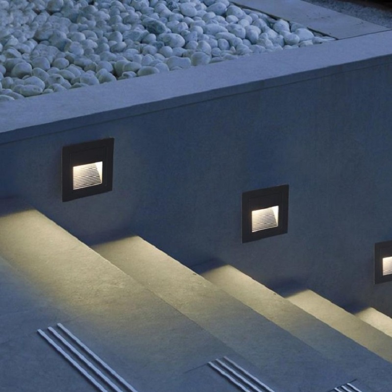Outdoor Lighting Lux - Đèn Led Sàn Tàu Bước Sáng