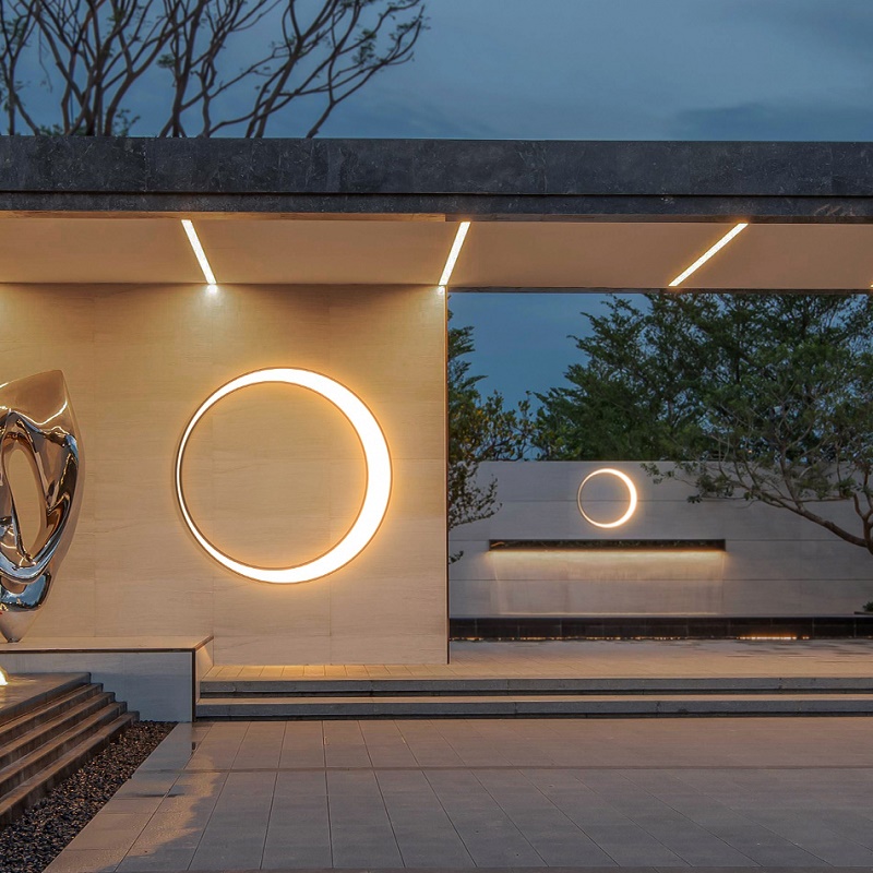 Đèn Tường Hiện Đại, Đèn Sân Vư - đánh giá và giá Outdoor Lighting Lux