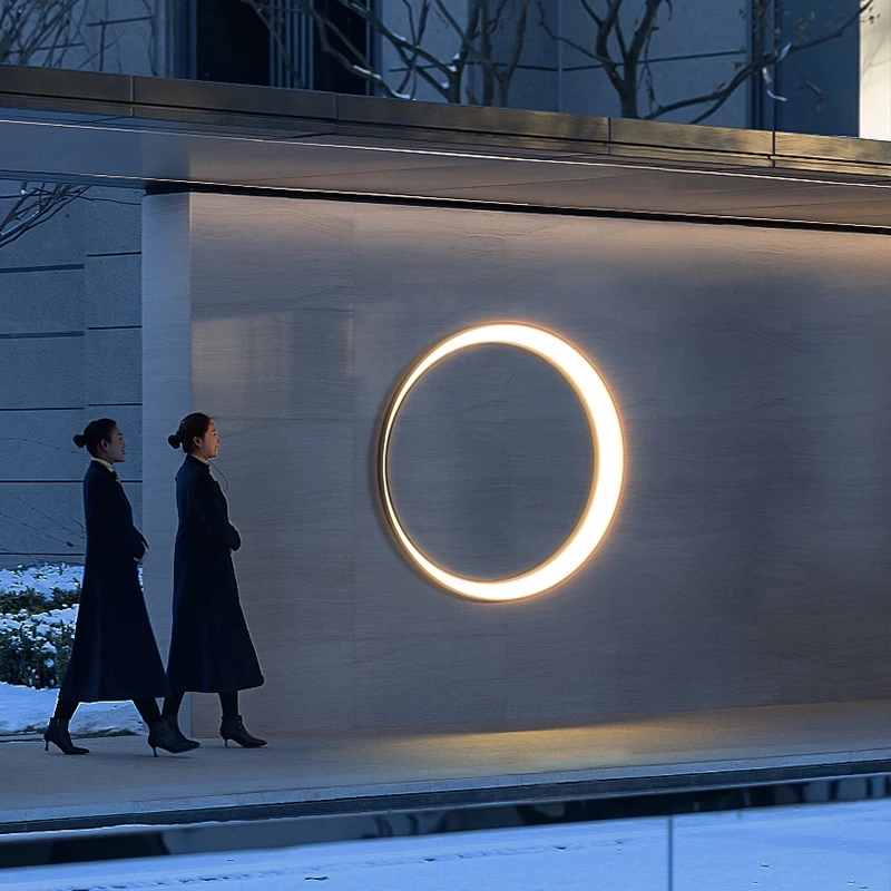 Đèn Tường Hiện Đại, Đèn Sân Vư - đánh giá và giá Outdoor Lighting Lux