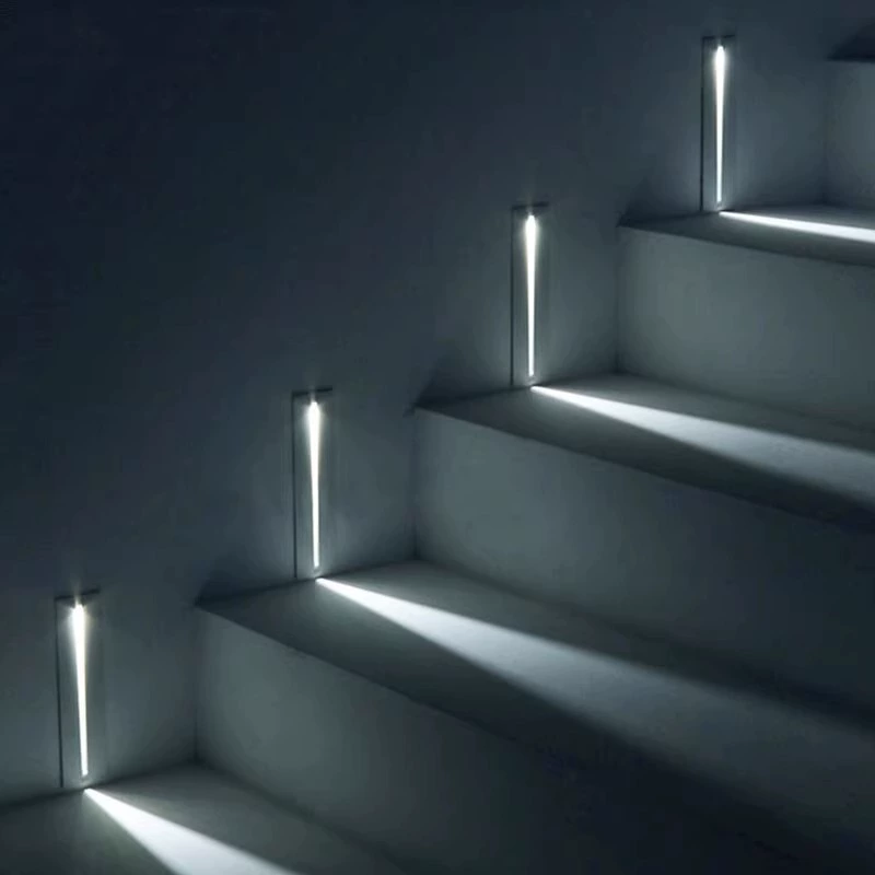 Outdoor Waterproof 3W Foot Lam - đánh giá và giá Outdoor Lighting Lux